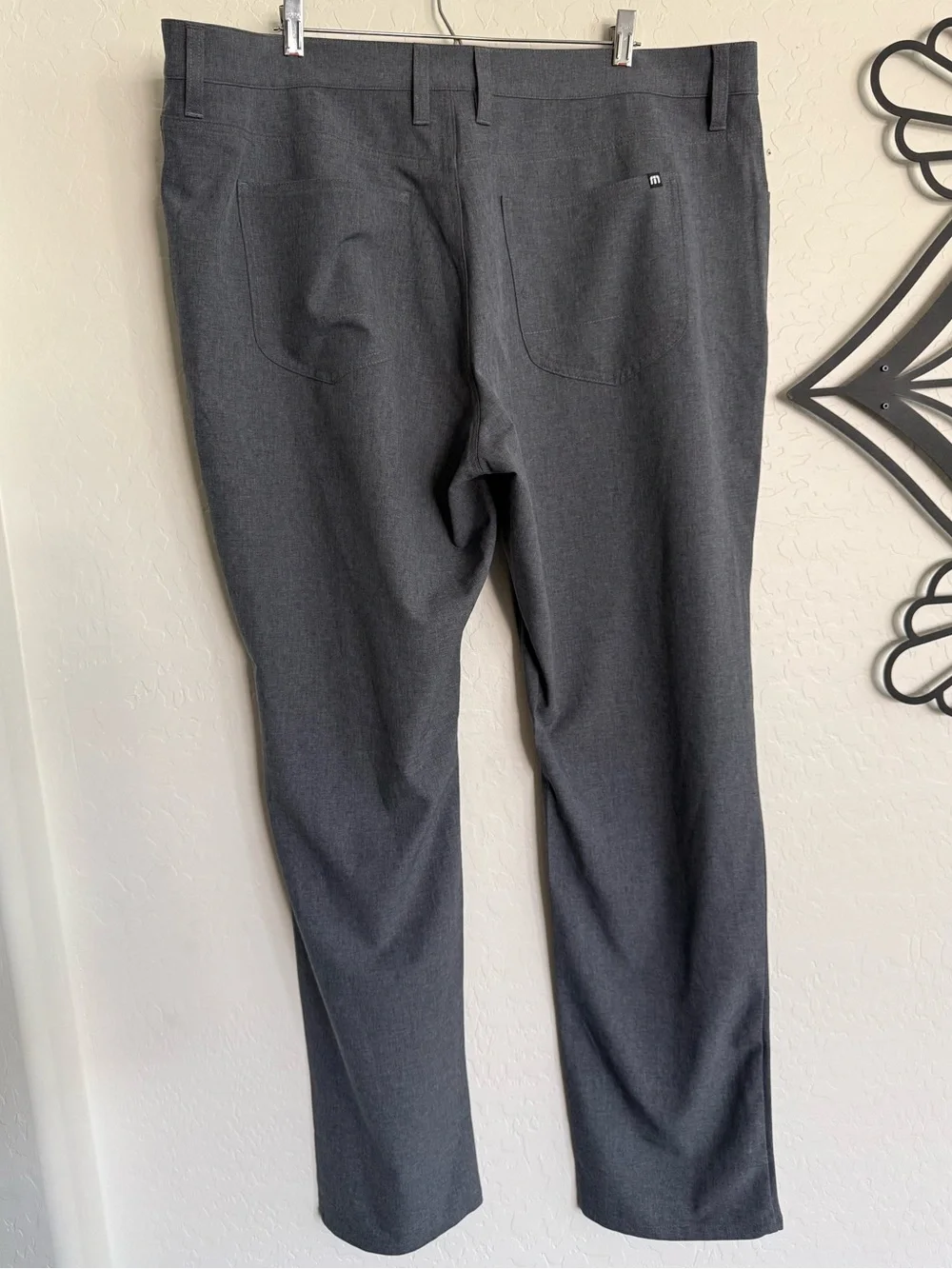 TRAVIS MATHEW Open To Close Performance Pants Grey Size 40 NWOT